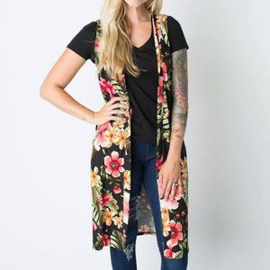 Appleton Duster in XS, 2XL and 3XL only $20 each